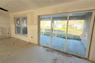 3449 NE 8th Pl, Cape Coral, FL 33909 - Photo 4