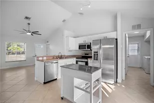 4080 24th Ave NE, Naples, FL 34120 - Photo 10