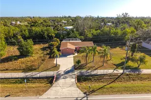 5946 Stringfellow Rd, Saint James City, FL 33956 - Photo 4