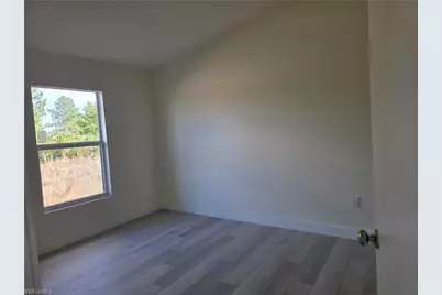 2615 32nd St SW, Lehigh Acres, FL 33976 - Photo 12