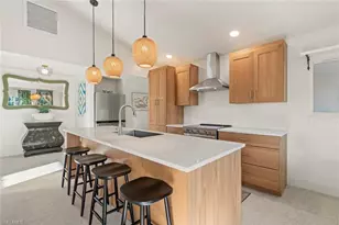 3009 Singing Wind Dr, Sanibel, FL 33957 - Photo 8