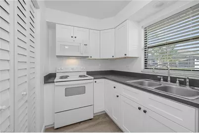 4012/4014 SW 16th Pl, Cape Coral, FL 33914 - Photo 30