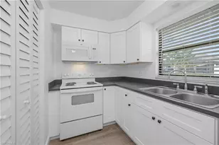 4012/4014 SW 16th Pl, Cape Coral, FL 33914 - Photo 30