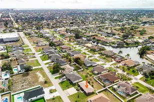 4012/4014 SW 16th Pl, Cape Coral, FL 33914 - Photo 6