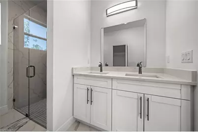 1252 Edna St E, Lehigh Acres, FL 33974 - Photo 14