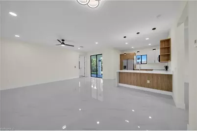 2605 26th St SW, Lehigh Acres, FL 33976 - Photo 4