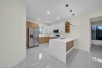 2605 26th St SW, Lehigh Acres, FL 33976 - Photo 6