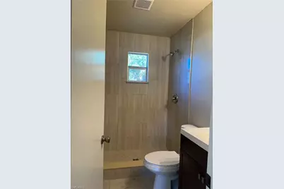 3319 Ellington Ct, Fort Myers, FL 33916 - Photo 8