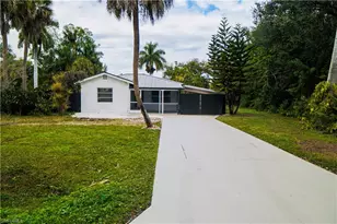 48 W North Shore Ave, North Fort Myers, FL 33903 - Photo 2