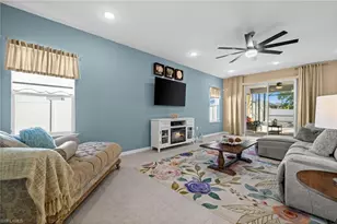 2213 SW 7th Pl, Cape Coral, FL 33991 - Photo 8