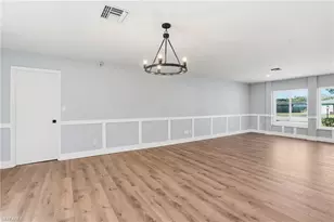 113 E Lake Dr, Lehigh Acres, FL 33936 - Photo 14