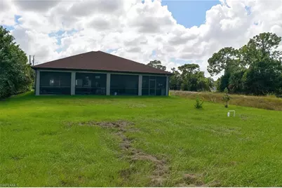 3813 25th St SW, Lehigh Acres, FL 33976 - Photo 30