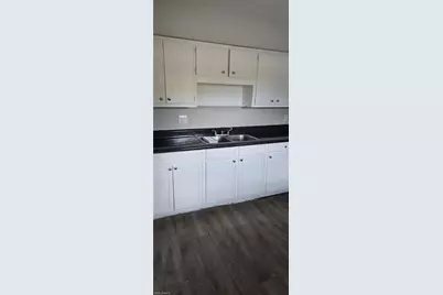 2670 Broadway #8, Fort Myers, FL 33901 - Photo 2