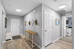 917 NW 13th Ave, Cape Coral, FL 33993 - Photo 20