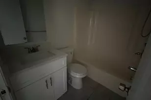 2700 Park Windsor Dr, Fort Myers, FL 33901 - Photo 16