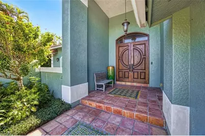 130 Montrose Dr, Fort Myers, FL 33919 - Photo 6