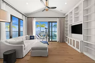 5661 Riverside Dr, Cape Coral, FL 33904 - Photo 20