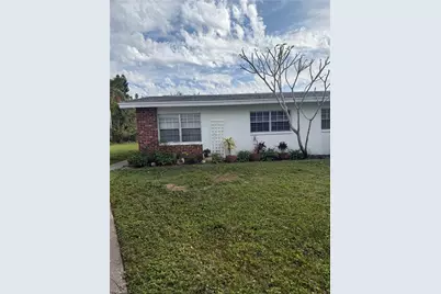 823 Courtington Ln #1, Fort Myers, FL 33919 - Photo 2