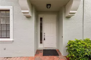 14764 Pinnacle Pl, Naples, FL 34119 - Photo 4