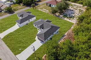 2504 5th St SW, Lehigh Acres, FL 33976 - Photo 34