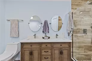 2114 SE 8th Pl, Cape Coral, FL 33990 - Photo 14