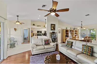 2114 SE 8th Pl, Cape Coral, FL 33990 - Photo 6