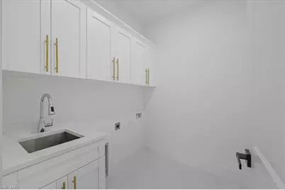 3008 13th St SW, Lehigh Acres, FL 33976 - Photo 10