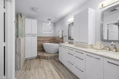 14220 Royal Harbour Ct #707, Fort Myers, FL 33908 - Photo 12