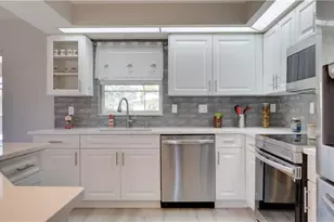 12 SW 18th Ave, Cape Coral, FL 33991 - Photo 12