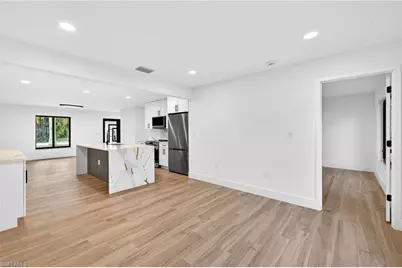 1433 Paloma Dr, Fort Myers, FL 33901 - Photo 8