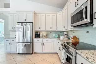 27520 Big Bend Rd, Bonita Springs, FL 34134 - Photo 10