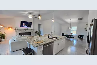 532 Paloma Ave, Lehigh Acres, FL 33974 - Photo 6