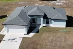 532 Paloma Ave, Lehigh Acres, FL 33974 - Photo 2