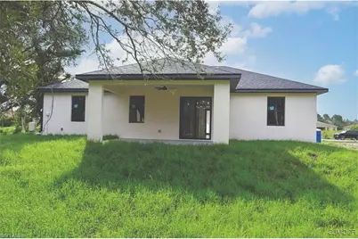 609 Pelee Ave, Lehigh Acres, FL 33974 - Photo 2