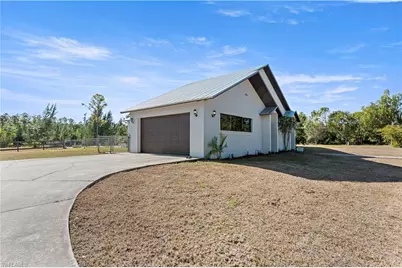 12751 Palmetto Pines Dr, Cape Coral, FL 33909 - Photo 26