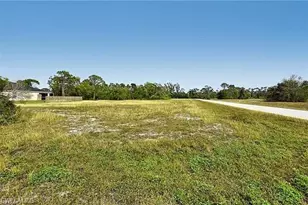 3403 NW 41st Pl, Cape Coral, FL 33993 - Photo 6