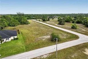 3403 NW 41st Pl, Cape Coral, FL 33993 - Photo 2