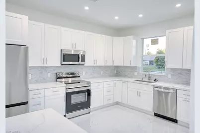 34 SE 23rd Pl, Cape Coral, FL 33990 - Photo 10