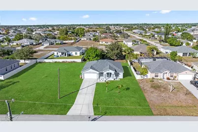 343 NE 25th Ter, Cape Coral, FL 33909 - Photo 26