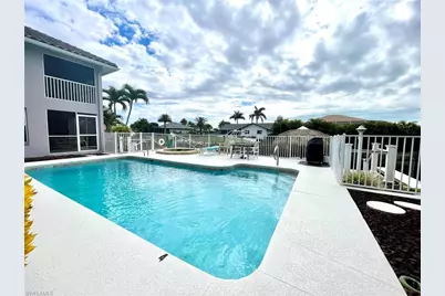 1004 SW 48th Ter #203, Cape Coral, FL 33914 - Photo 2