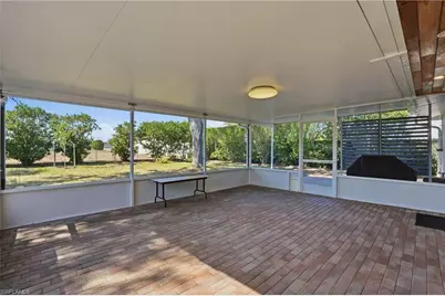 2306 NE 24th Ave, Cape Coral, FL 33909 - Photo 32