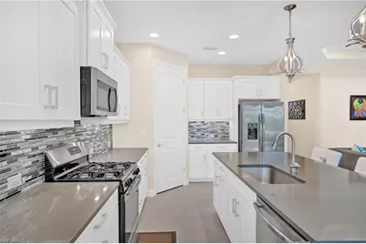 7530 Cypress Walk Dr, Fort Myers, FL 33966 - Photo 6