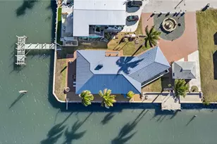 867 Oak St, Fort Myers Beach, FL 33931 - Photo 2