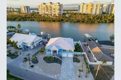 8425 Lagoon Rd NE, Fort Myers Beach, FL 33931 - Photo 4