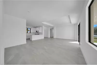 2208 NE 9th Ave, Cape Coral, FL 33909 - Photo 16