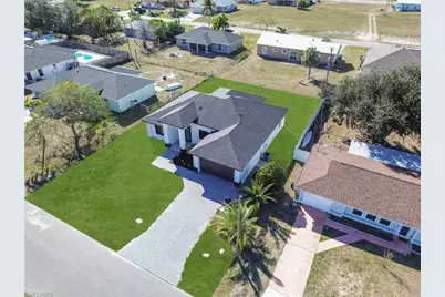 2208 NE 9th Ave, Cape Coral, FL 33909 - Photo 40