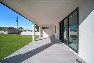 2208 NE 9th Ave, Cape Coral, FL 33909 - Photo 34