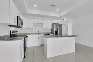 716/718 Harry Ave S, Lehigh Acres, FL 33973 - Photo 4