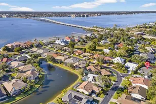 12756 Yacht Club Cir, Fort Myers, FL 33919 - Photo 36