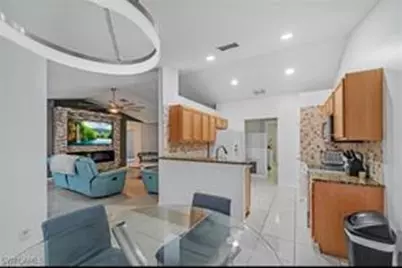 2620 NE 21st Ct, Cape Coral, FL 33909 - Photo 22